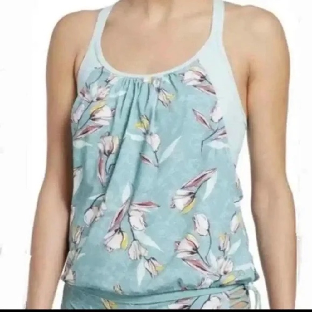 Calia by Carrie Underwood Blue And Pink Garden Gate Tankini Swim Top Small